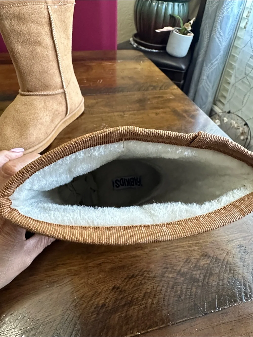 fabkids Chestnut Tan Plush-Lined Kids Boots